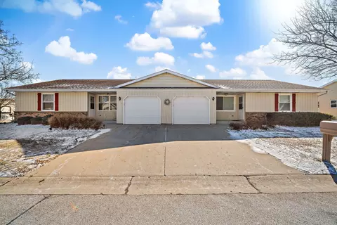 1915 Hilltop #D-13-A, West Bend, WI 53095