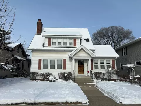 1923 State, La Crosse, WI 54601
