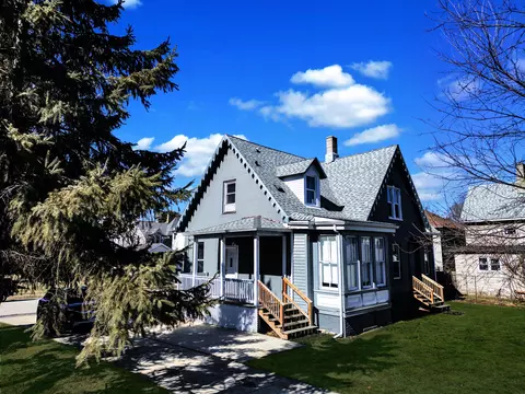 287 Frank, Racine, WI 53404