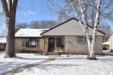 7719 W Dakota, West Allis, WI 53219