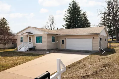 611 Williams, Viroqua, WI 54665