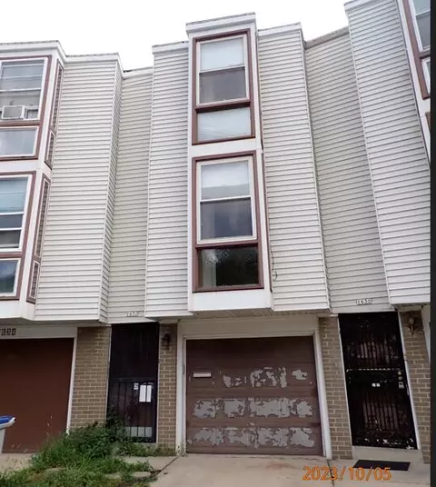1632 N Mayflower, Milwaukee, WI 53205