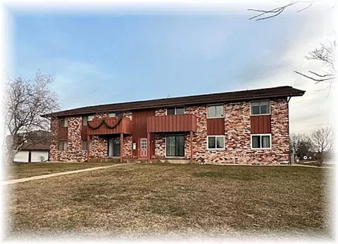10345 W Whitnall Edge #102, Franklin, WI 53132