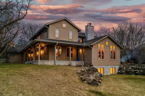 w248s6043 Deerfield, Waukesha, WI 53189