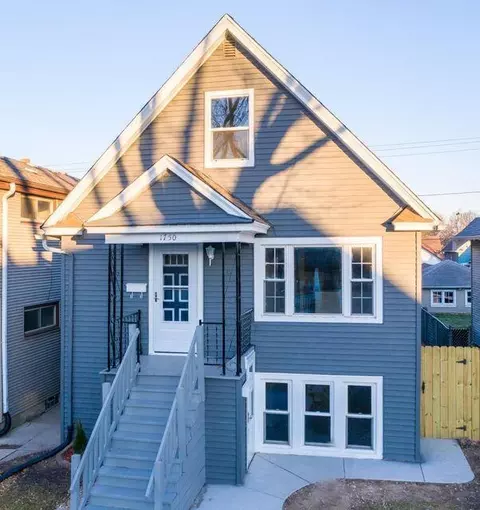 1750 S 62nd, West Allis, WI 53214
