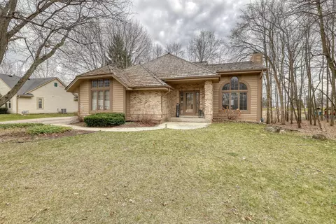 s79w19225 River Oaks, Muskego, WI 53150