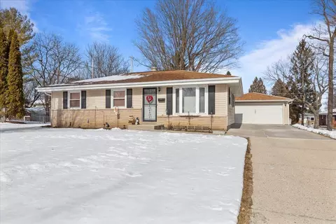 1028 Adams, West Bend, WI 53090