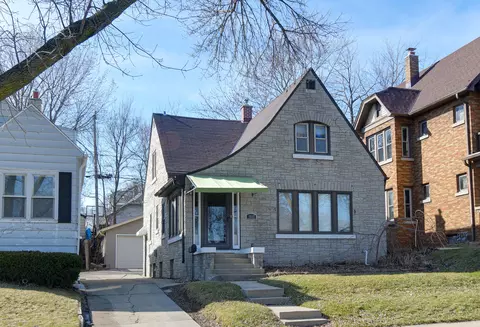 1517 S 62nd, West Allis, WI 53214