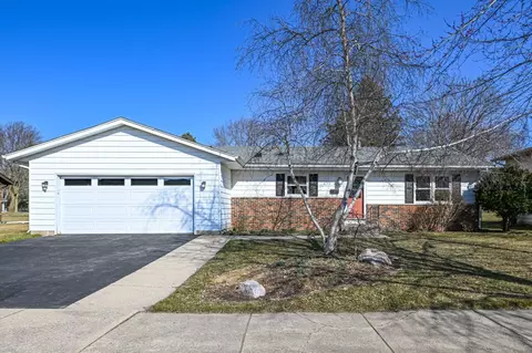 632 Meadow, Burlington, WI 53105