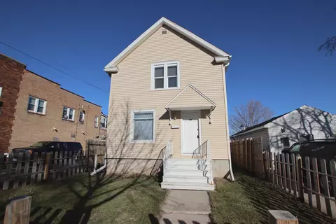 27 N Lincoln, Fond Du Lac, WI 54935
