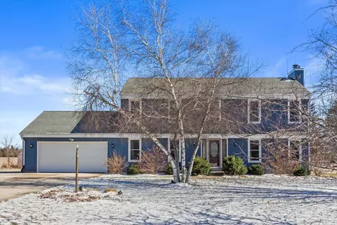 w281n8446 Hideaway, Merton, WI 53029