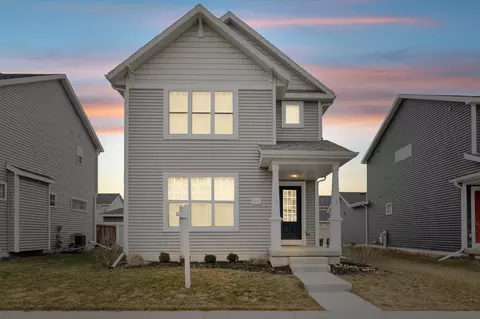 1281 Twisted Br, Sun Prairie, WI 53590