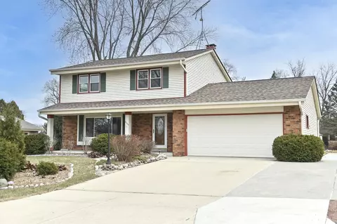 8104 S 77th, Franklin, WI 53132