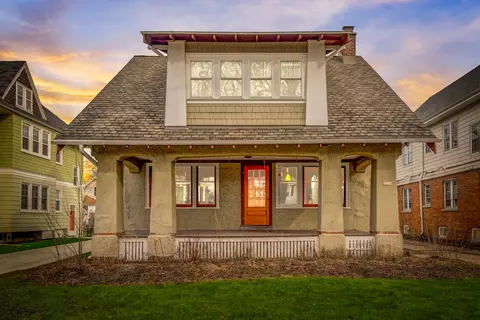 6316 W Wisconsin, Wauwatosa, WI 53213