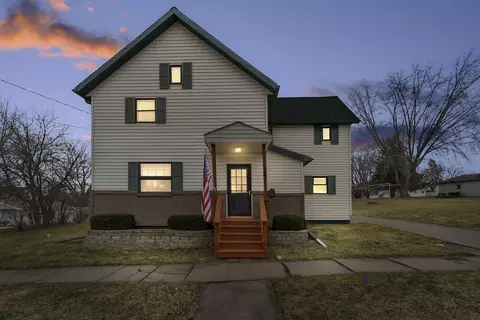 121 S Nebraska, Horicon, WI 53032