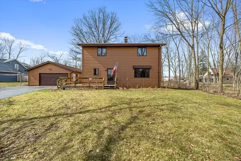 7312 W Wind Lk, Norway, WI 53185
