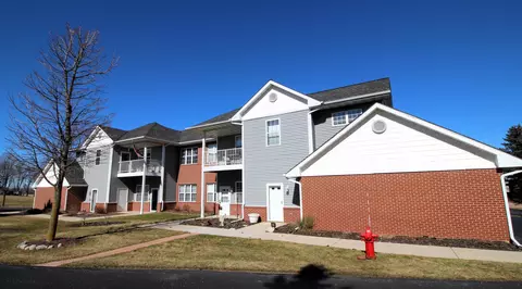 693 W Dekora #A, Saukville, WI 53080
