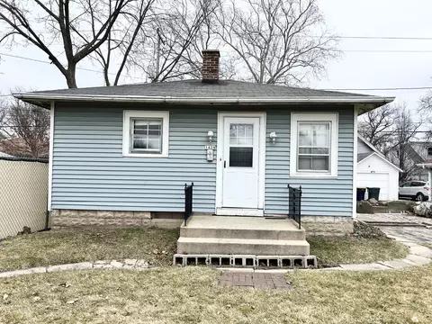 1424 S 60th, West Allis, WI 53214