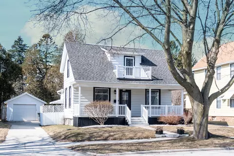 1722 N 3rd, Sheboygan, WI 53081