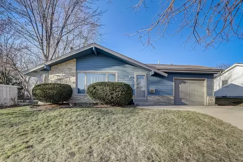 1958 Michigan, Waukesha, WI 53188