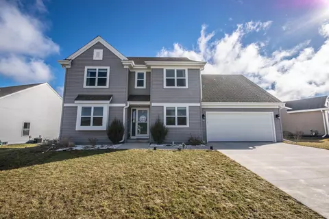 235 Arbor Pt, West Bend, WI 53095