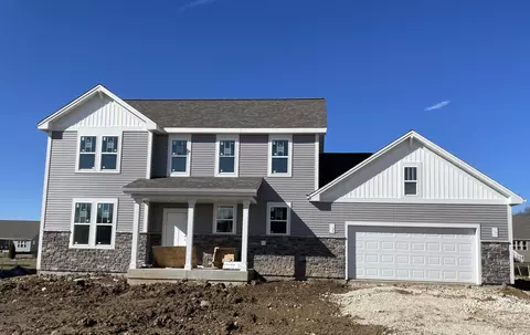 974 Cascade, Hartford, WI 53027