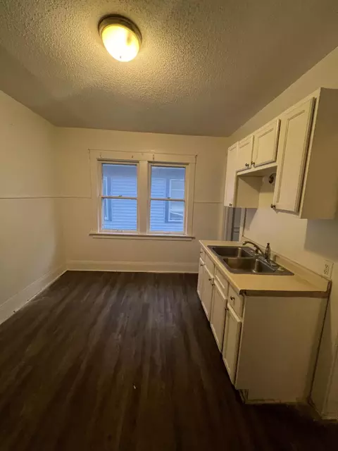 2460 N 44th #2460A, Milwaukee, WI 53210