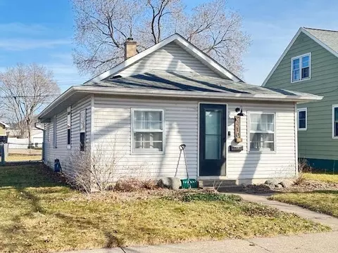 2410 Prospect, La Crosse, WI 54603