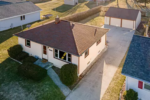 1622 Iris, Manitowoc, WI 54220
