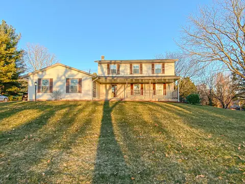 w237s4800 Big Bnd, Waukesha, WI 53189