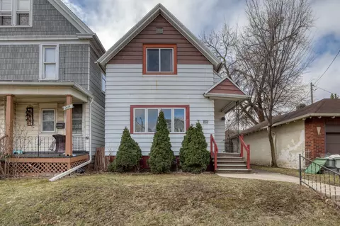 2623 W Becher, Milwaukee, WI 53215