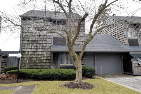 137 Lakefield, Wind Point, WI 53402