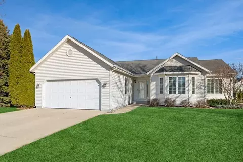 926 Williams, Walworth, WI 53184