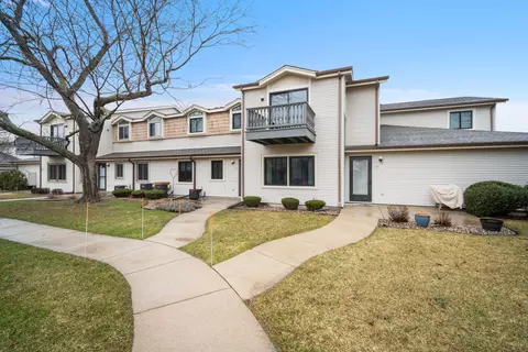 7205 Mariner #13, Mount Pleasant, WI 53406