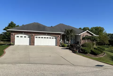 1944 Waverly, Sheboygan, WI 53083