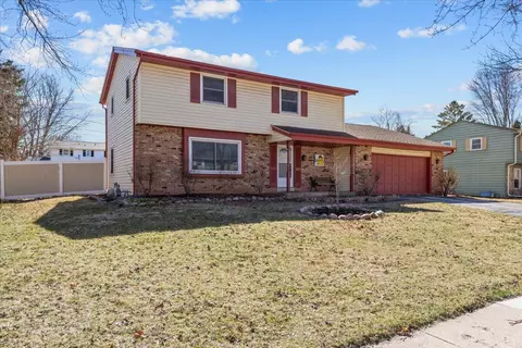 2101 Ruben, Waukesha, WI 53186