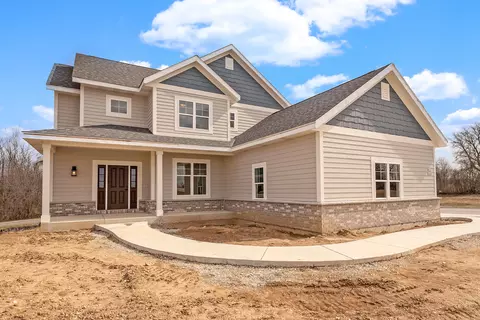w192n5438 Red Crown, Menomonee Falls, WI 53051