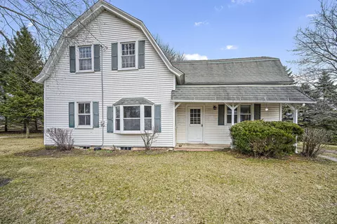 8290 Trading Post, Farmington, WI 53090