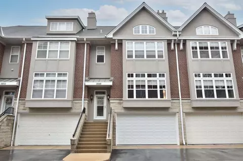 3848 S S Lk, Saint Francis, WI 53235