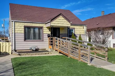 4471 N 39th, Milwaukee, WI 53209