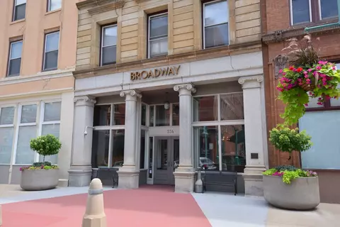 234 N Broadway #312, Milwaukee, WI 53202