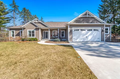 w294n6838 Lynwood, Merton, WI 53029