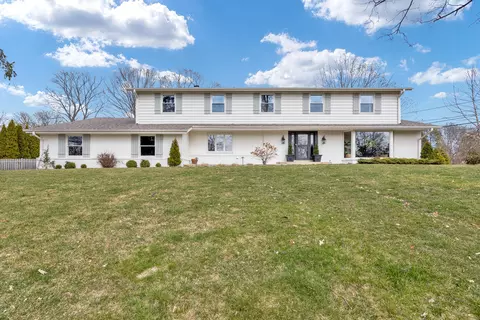 13150 Wrayburn, Elm Grove, WI 53122