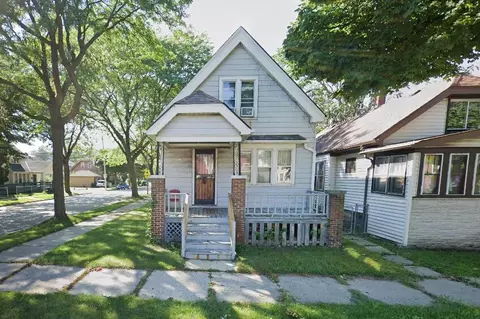 3901 N 6th, Milwaukee, WI 53212