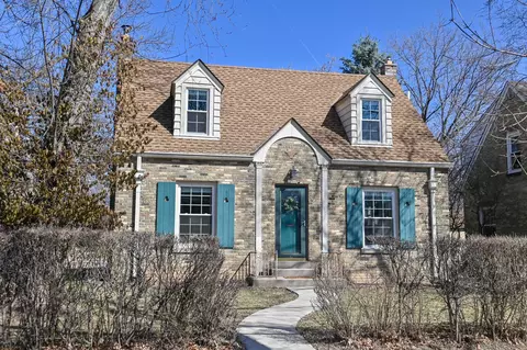 1946 Ludington, Wauwatosa, WI 53226