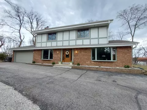 w312s6498 Willow Spgs, Mukwonago, WI 53149