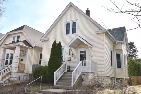 509 E Burleigh, Milwaukee, WI 53212