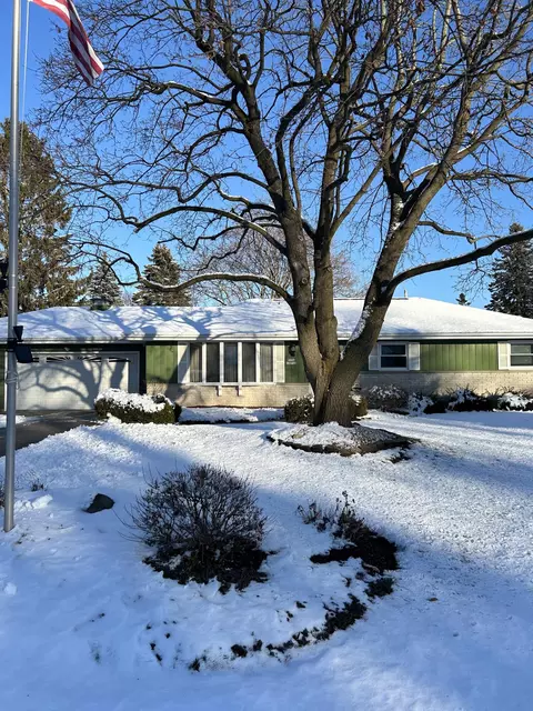w154n11726 Daniels, Germantown, WI 53022