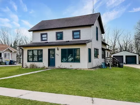 109 3rd, Melrose, WI 54642