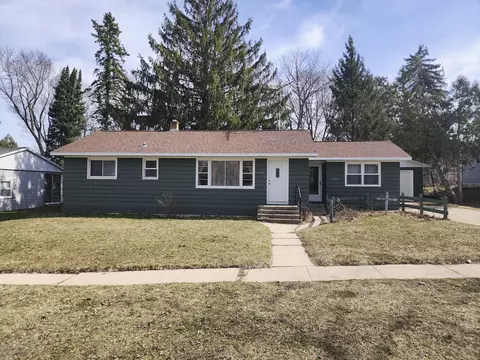 1121 Grant, Fort Atkinson, WI 53538